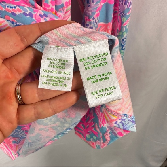 Lilly Pulitzer Babydoll Peplum Tunic, Multi Pink/Blue Reef Print (S) V-Neck - Picture 8 of 11